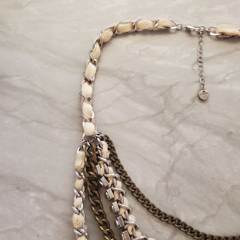 ✨ Chico's Rhinestones Crystal Ribbon Multi Chain Necklace ✨ - Picture 11 of 12